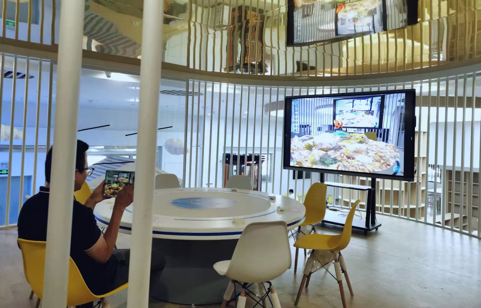 鸿蒙AR探知教室